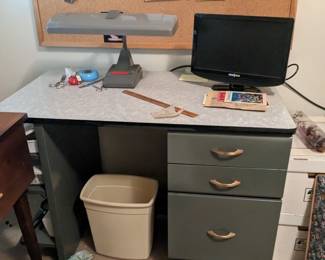 Metal desk 