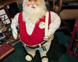 Santa golfer