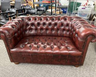 Tufted Leather Loveseat