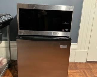 Dorm ready microwave and mini fridge