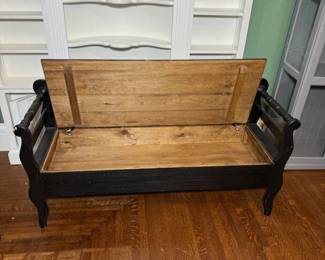 Storage bench