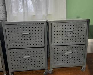 Metal rolling drawers