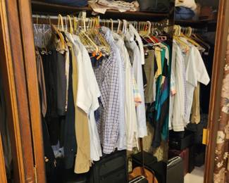 Men's Sweaters, Dress Shirts, Brief Cases,