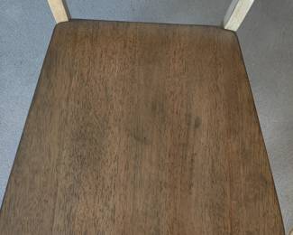 WINNERS ONLY INC - MADE IN MALASIA - SOLID WOOD DINING TABLE W/ SIX CHAIRS & 1 BUILT-IN PULL-OUT LEAVES - $200