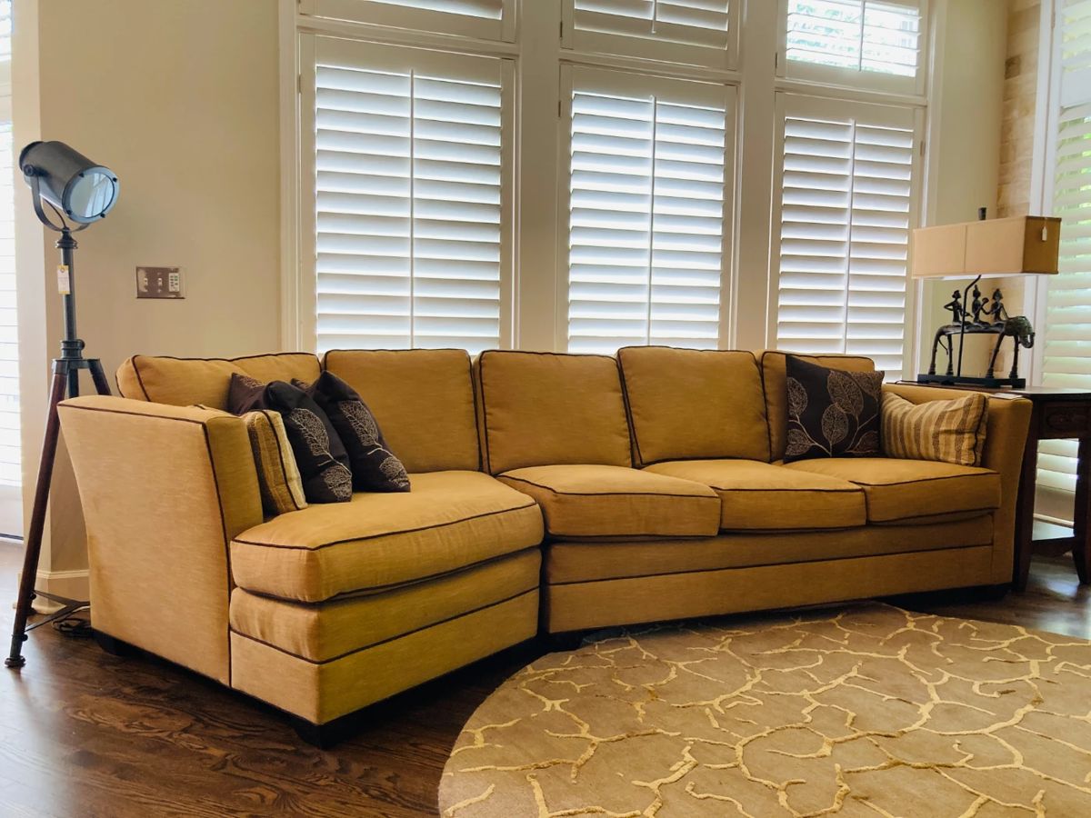 South Overland Park Sale with Luxury Furniture... starts on 5/16/2024