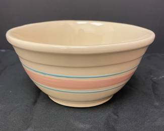 Vintage 8 McCoy Pottery Bowl