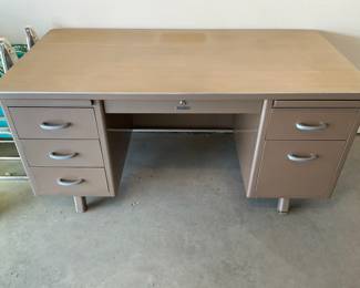 Sears Tower Metal Office Desk