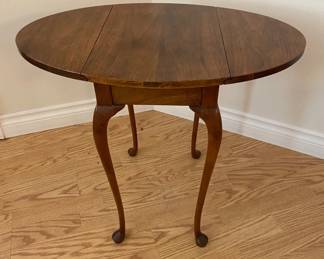 Drop Leaf Side Table