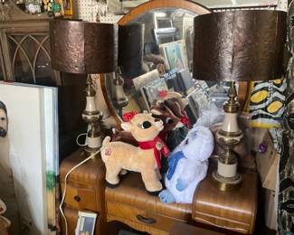 Vintage dresser and lamps stuffed toys