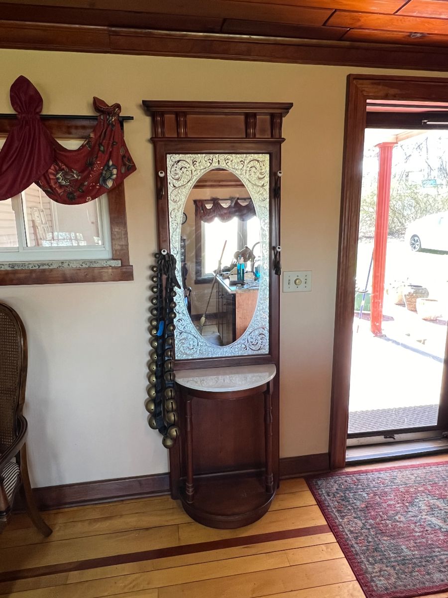 Estate Sale Collectables & Antiques starts on 4/13/2024
