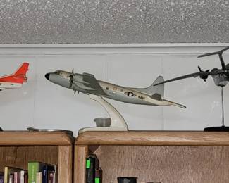 Model airplanes