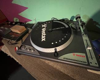Vestax DJ PDX-a1S turntable......