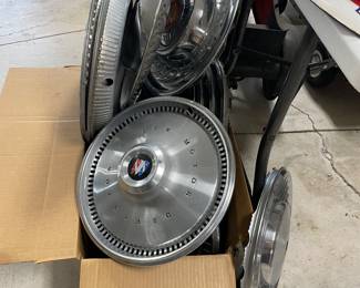 and more hubcaps!
