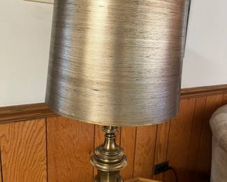 Table lamp