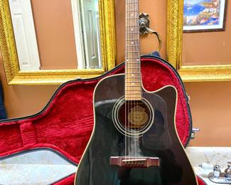 Nice Washburn DC10CEB Acoustic/Electric Guitar