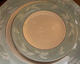 Cavalier Eggshell Homer Laughlin