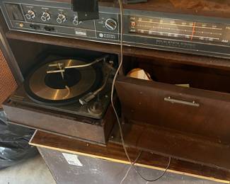 Vintage Mid Century General Electric Stereo Porti Fi
