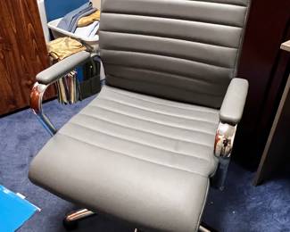 Nice office chair