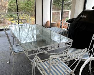 Vintage outdoor Table and chairs