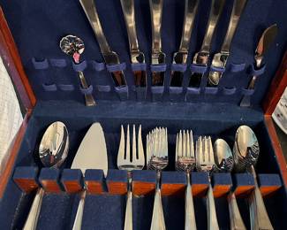 Tomodachi stainless flatware service for 6 plus some
