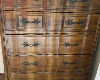 French provincial chest of drawers