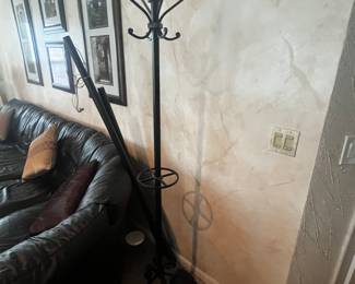 Black metal cost rack