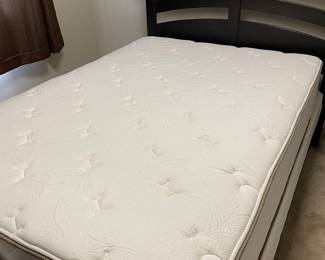 Full size bed mattress and frame