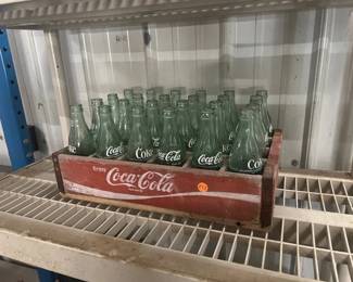 VINTAGE WOODEN COCACOLA CRATE WITH COCACOLA BOTTLES