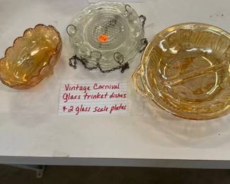 VINTAGE CARNIVAL GLASS TRINKET DISHES AND TEO GLASS...