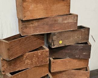 LOT OF VINTAGE WOODEN BOXES
