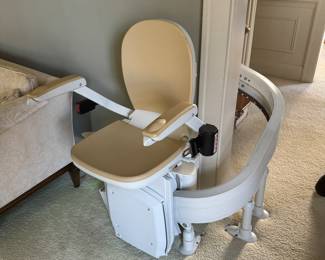 Stair Lift By:  Acorn Picture 1 of 2