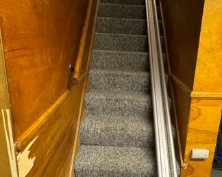 Acorn Stair Chair Lift, Picture 1 of 5