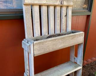 Wooden Picket Fence Garden Bench/Planter