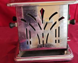 Landers Frary And Clark Universal Antique Toaster