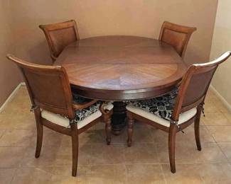 4 Chair Extendable Dining Table