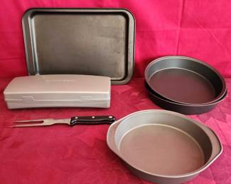 6pc Baking Pans Carving Knife In Case And Serving Fork