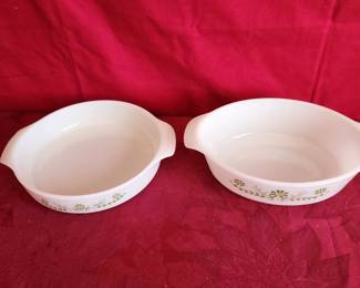 Vintage Green Daisy Glassbake 2pc 