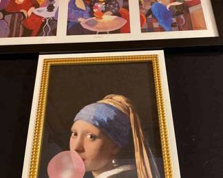 Cafe Select And Lady With Bubble Gum 