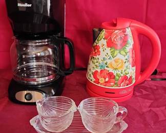 Coffee Pot Electric Tea Kettle And Sugarcreamer W Tray