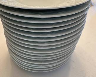 18 Dansk white Lunch plates no chips 