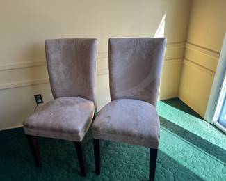 accent chairs 