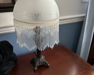 glass shade victorian style lamp