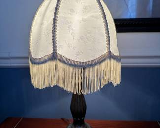 victorian style lamp