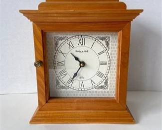 Sterling Noble Quartz Mantle Clock
