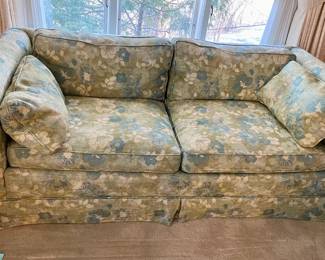 70" Henredon loveseat matches 108" sofa and pair of club chairs. Buy one to four pieces of this rare matching suite. The has original, exquisite upholstery and down-filled cushions. Although well-loved and used, the furniture is still beautiful, comfortable, and offers years more of lounging comfort. No stains or tears. The hardwood frames are incredibly well-made, so the furniture is worthy of reupholstering when desired. Contact us for a private showing before the estate sale. $500/set of four pieces:
Tuxedo-style loveseat: 70"L x 34"D x 27"H
Tuxedo-style sofa: 108"L x 34"D x 27"H
Pair of club chairs on casters: 28"W x 31"D x 30"H $500 for four-piece set. Let us know if you want a fewer than all four pieces.