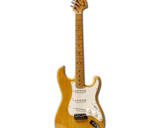 Japanese Fender Stratocaster w/Hardshell Case
