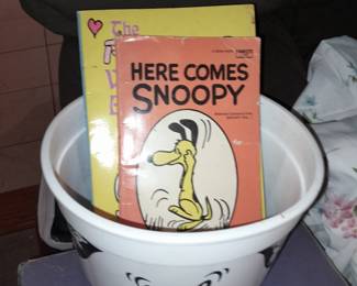 Vintage Snoopy Books