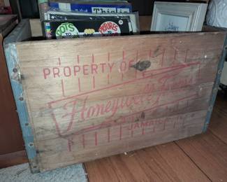 Antique "Honeywell Farms" (Jamaica, NY) Wooden Milk Crate
