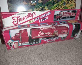 Friendly's Ice Cream Truck