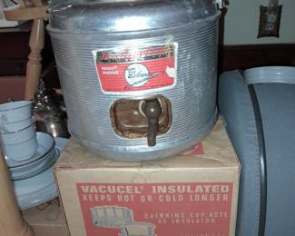 Vintage Vacucel Insulated Cooler W/ The Original Box